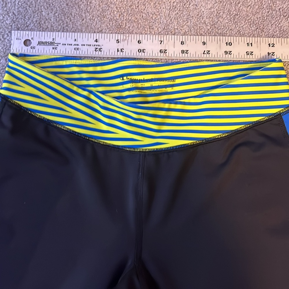 Cropped workout capri - Picture 3 of 5